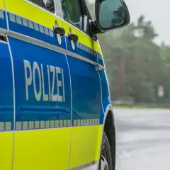 Niemiecka policja zatrzymała kierowcę za przekroczenie dwutygodniowego czasu jazdy.
