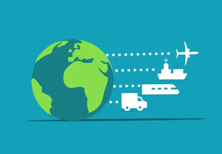 Globus i symbole transportu: samolot, statek, pociąg i ciężarówka. Ilustracja globalnego łańcucha dostaw.
