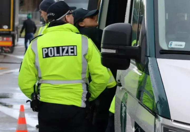 Policjanci w Niemczech zatrzymali kierowcę za przekroczenie prędkości o 20 km/h.
