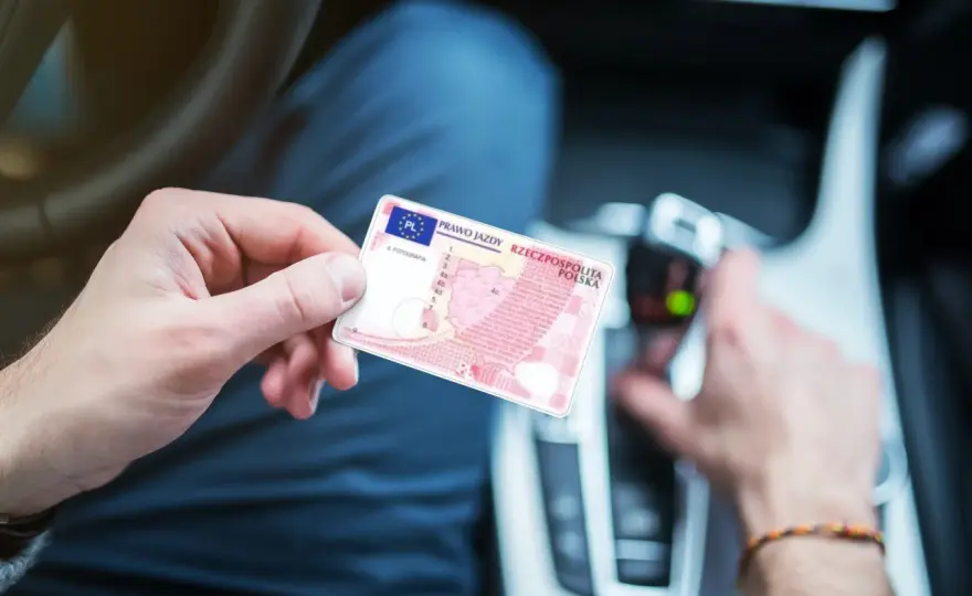 Prawo jazdy spoza UE w Polsce - Wymiana czy wystarczy?